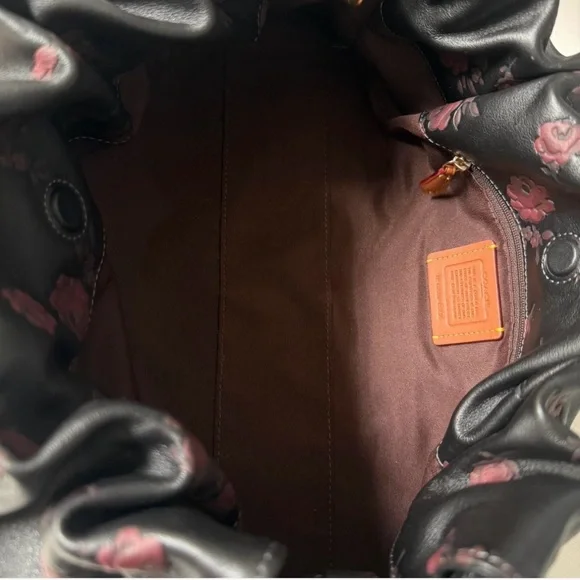 Coach Faye Floral Bag - Picture 4 of 4